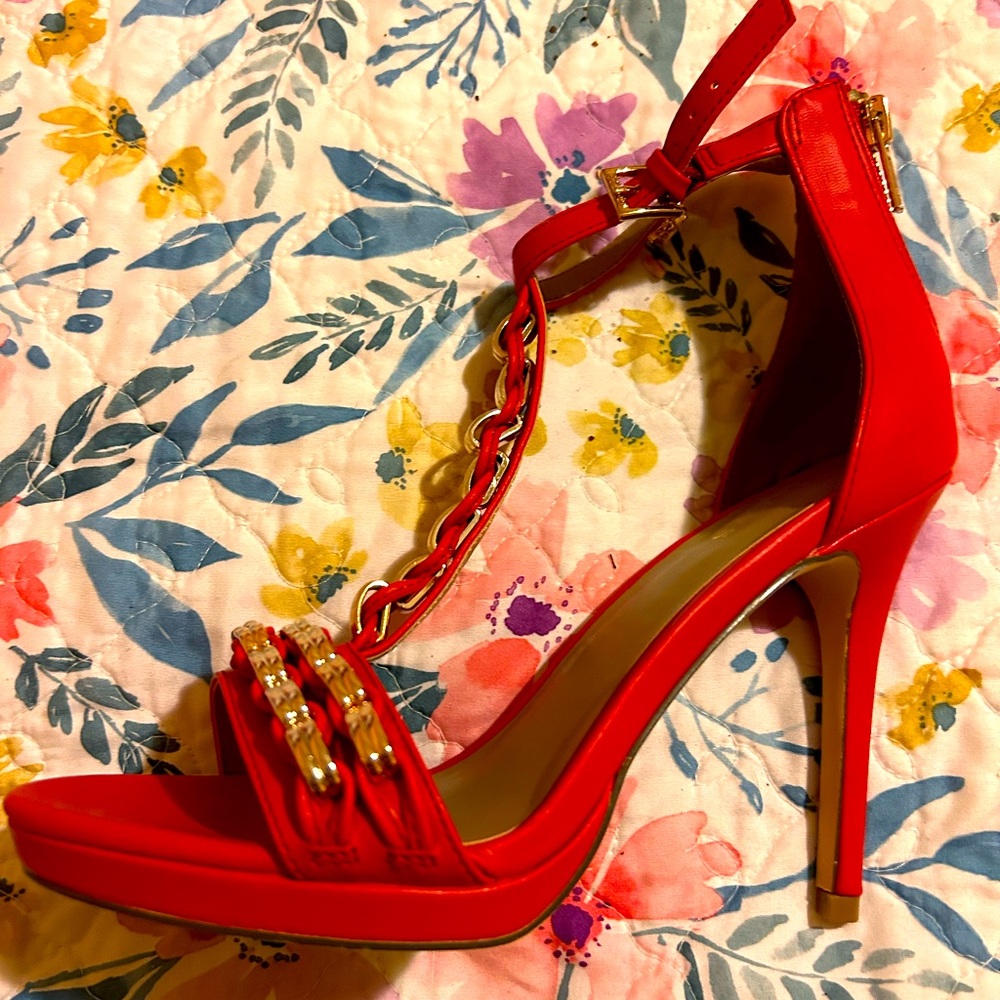 Guess high heels New